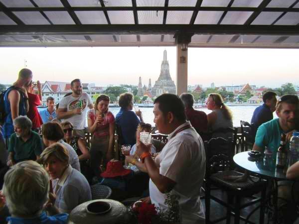 Amorosa Bar am Chao Phraya