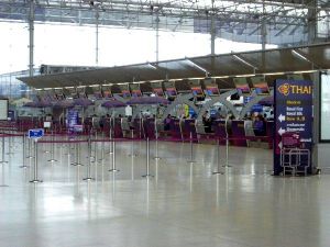 Flughafen Bangkok Ablflugschalter Thai Airways