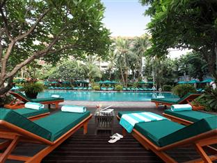 Anantara Bangkok Pool