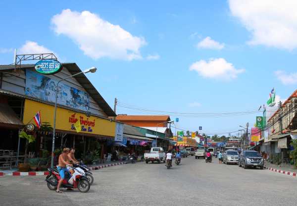 Thong Sala Hauptstrasse