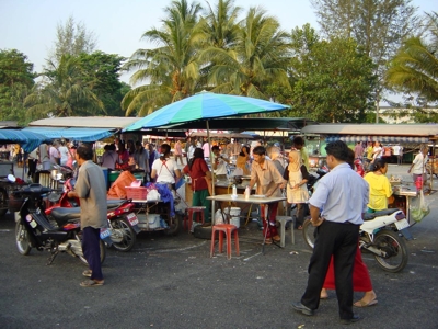 Typischer Markt Thailand